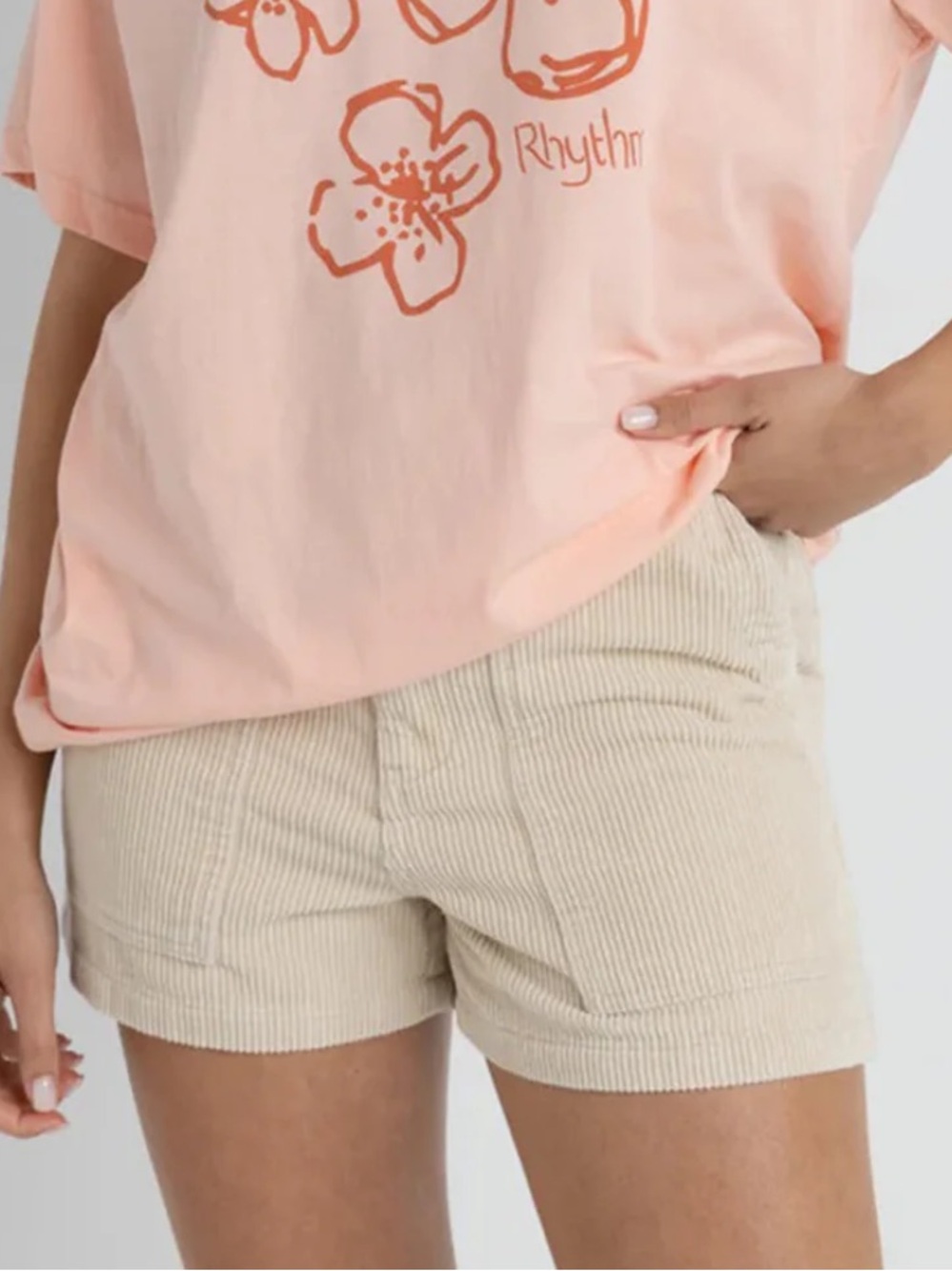 AEO Beige Corduroy Women’s Shorts - Lightweight Summer Style